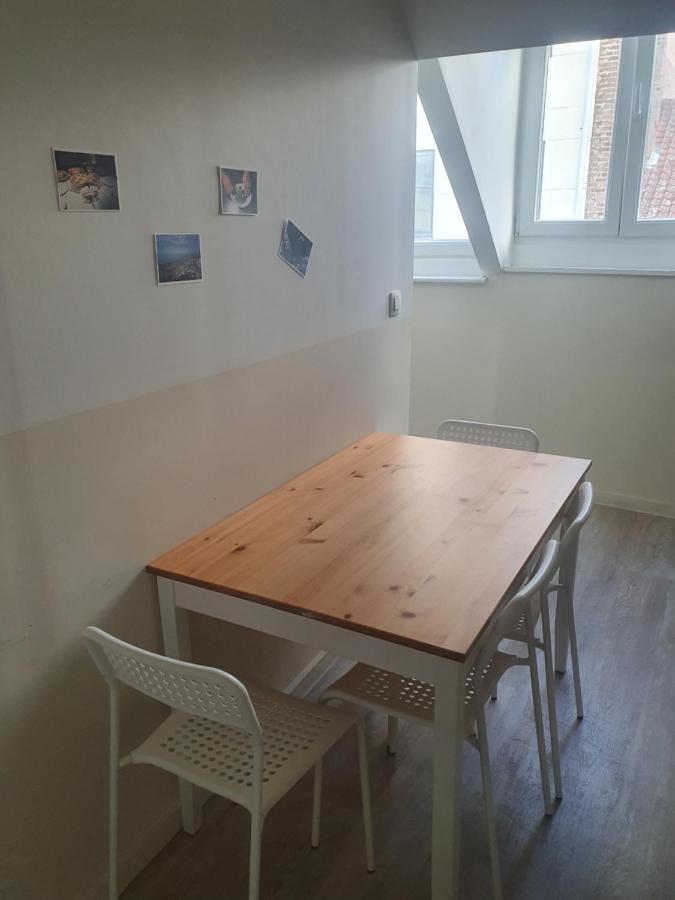 B96 Appart 2 Bedrooms Bruxelles Exterior foto