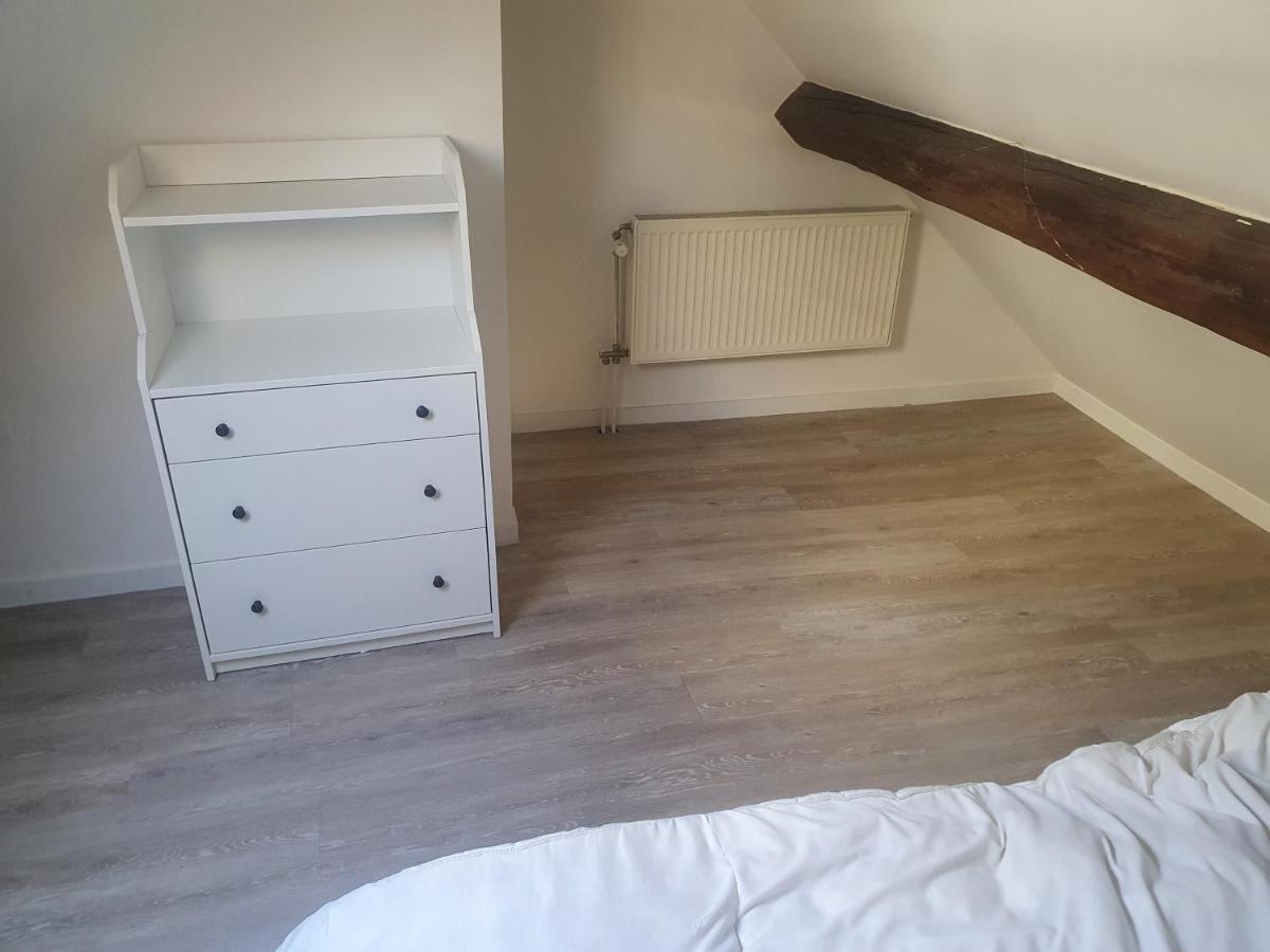 B96 Appart 2 Bedrooms Bruxelles Exterior foto